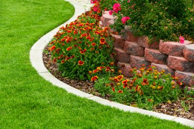 Garden Edging - Garden Services Elk Grove, California